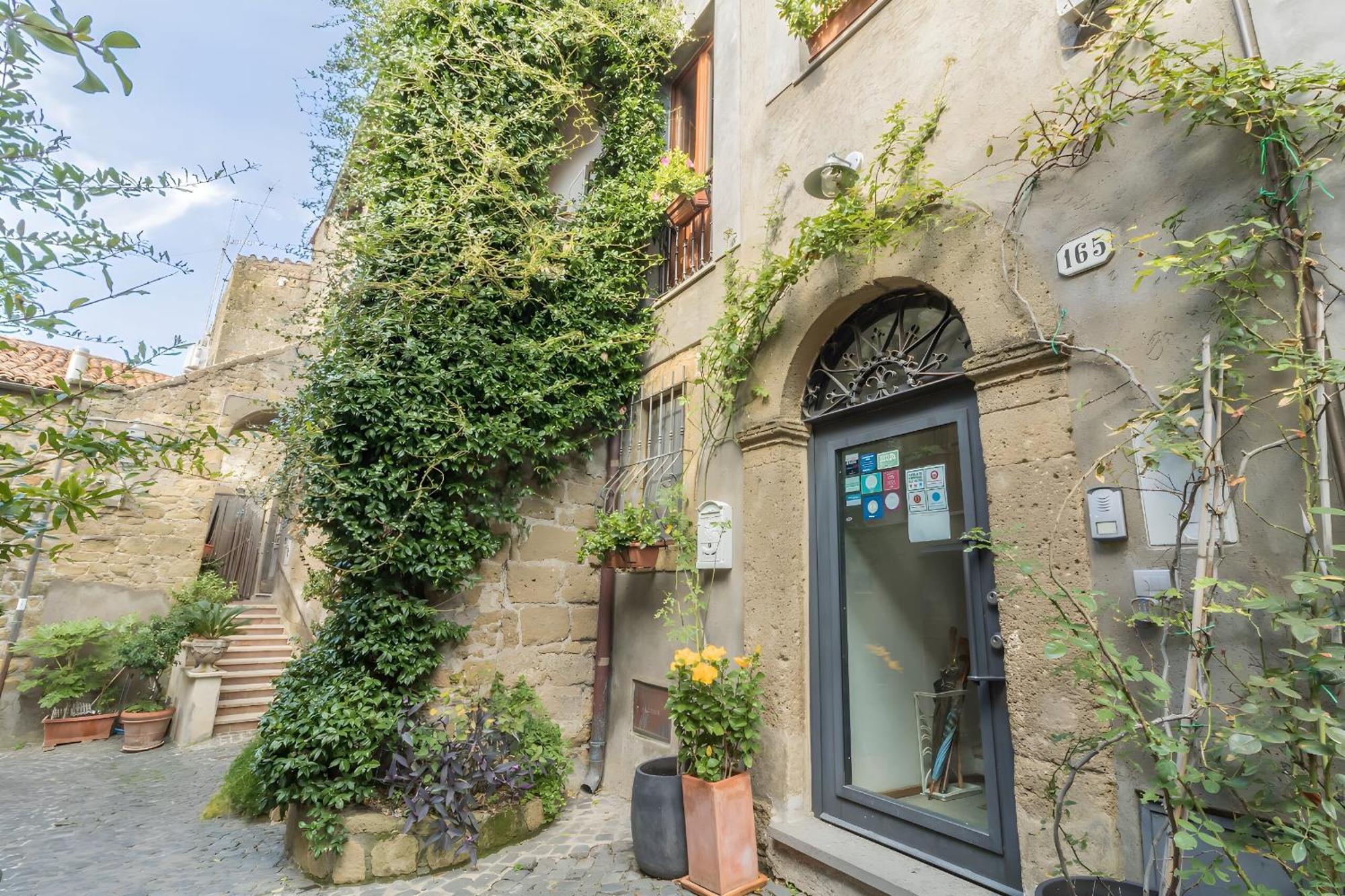 Boutique B&B Residenza Farnese Exterior foto