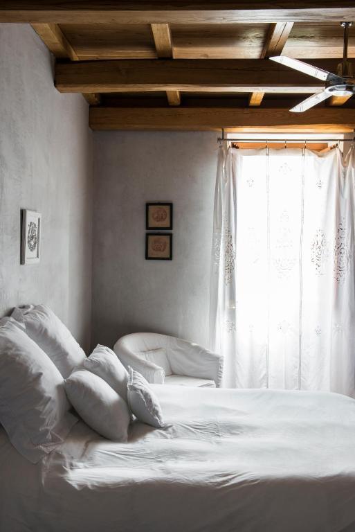 Boutique B&B Residenza Farnese Quarto foto